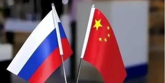 终于明白我国为啥一直没援助俄罗斯，看朝鲜如今处境就明白了，当时俄乌打的火热时，朝
