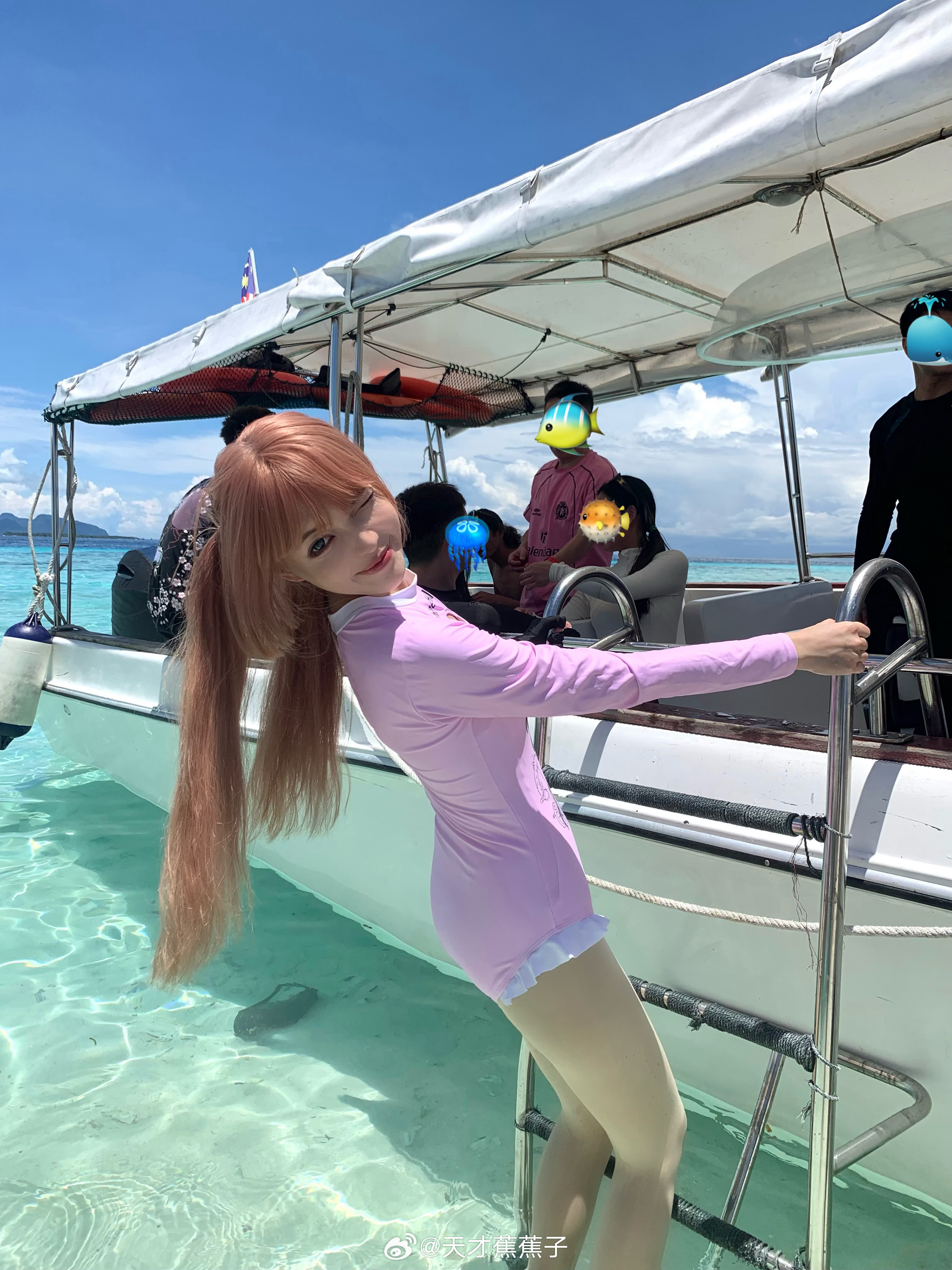 没发微博的日子都在看世界[流浪地球2]​​​