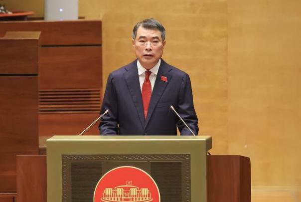 曾在中国留学多年的越南新总理黎明兴，一度被国内网友视为“自己人”。可他上任后的一