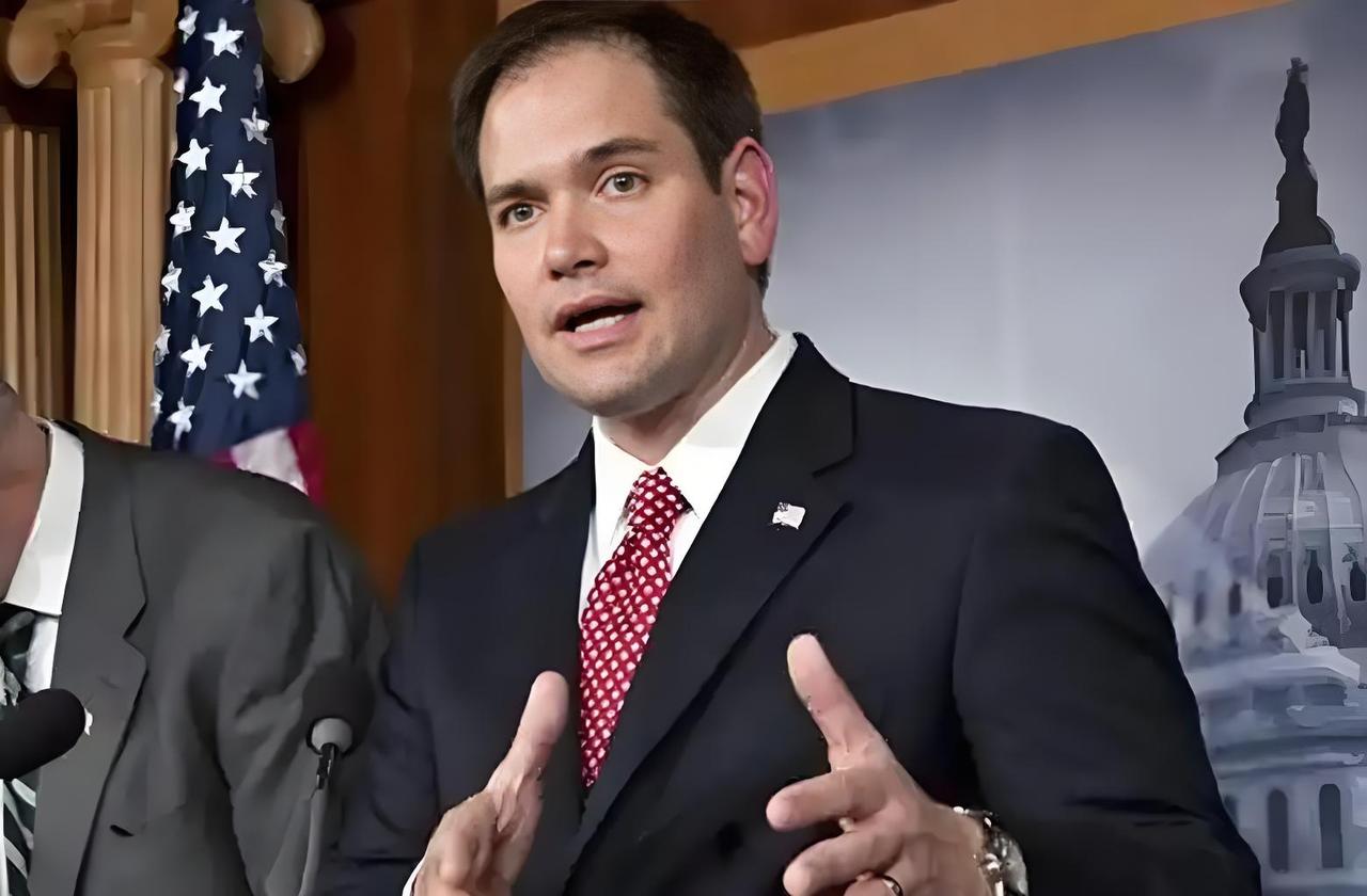 美国务卿鲁比奥说；“由于中国新疆地区生产的多晶硅占全球供应的近一半，美国太阳能行