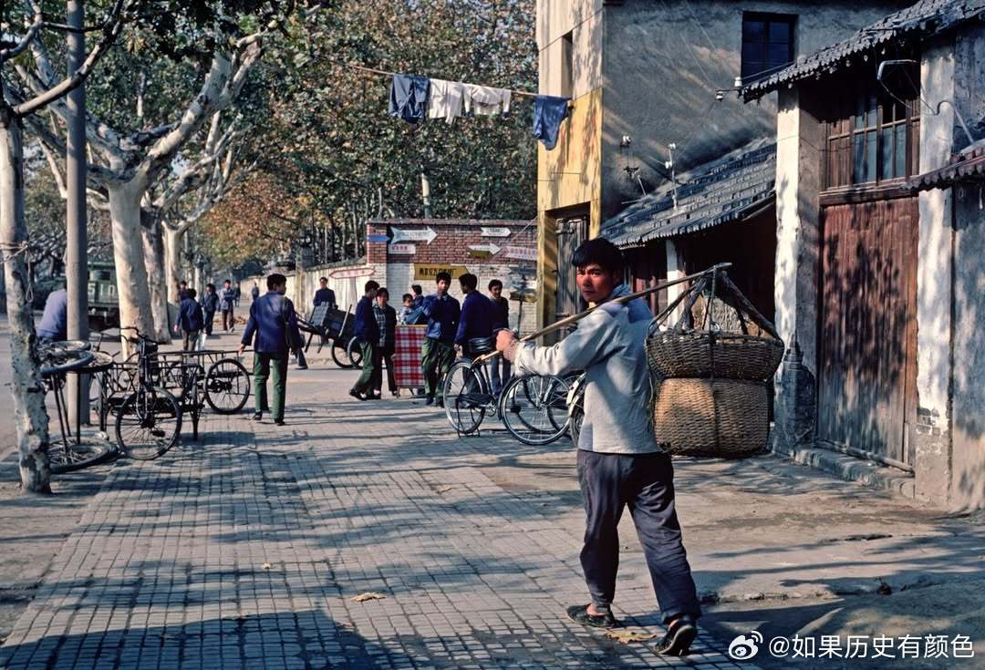 中国南京......1980​​​
