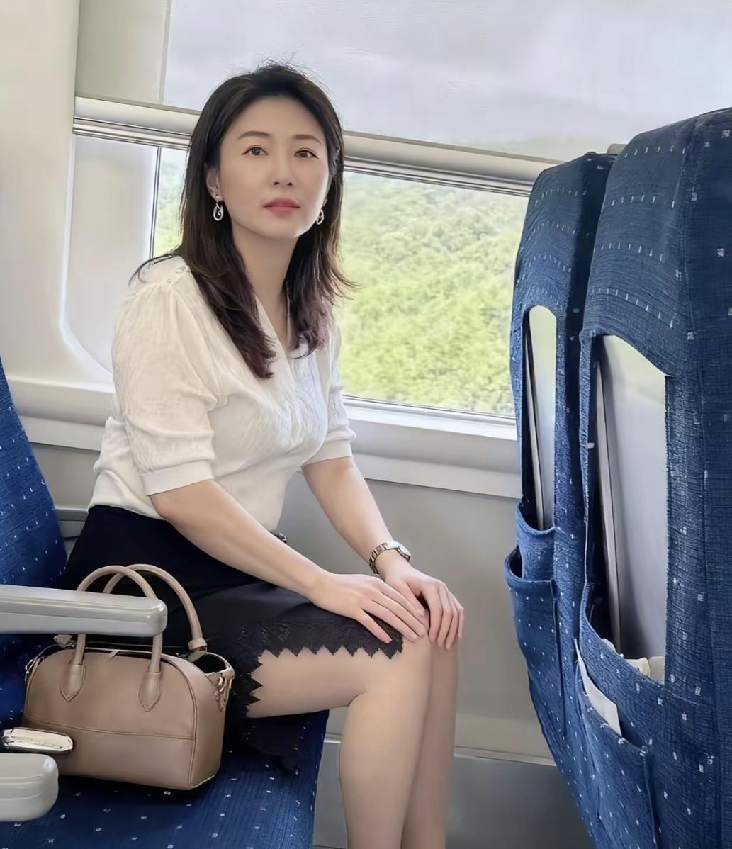 迎着台风向前冲！中年女性的不容易，只有自己知道！但是我相信，爱拼才会赢，