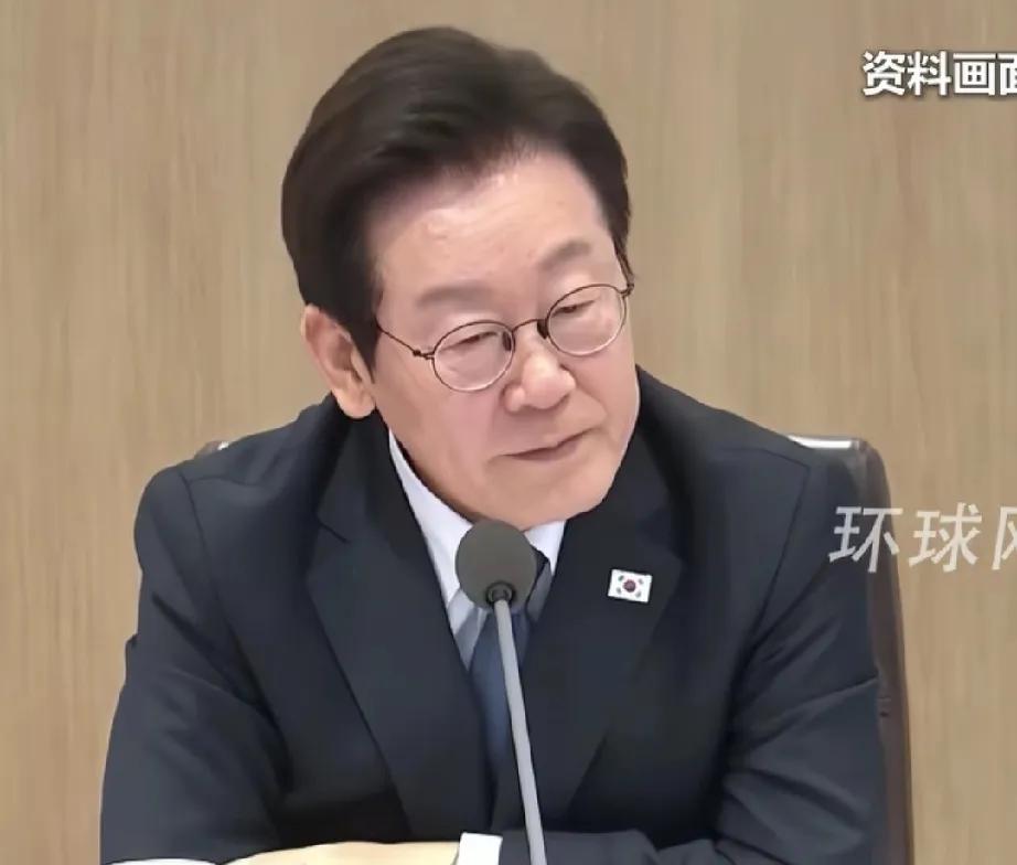 李在明遭重创！现任韩国政府出现了首个因丑闻而离职的官员，戏剧性的事，该官员是因尹