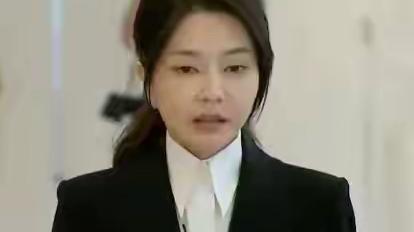 金建希绝食抗议？14日迎首次讯问，程序争议与团队态度引关注被捕后，金建希进了首