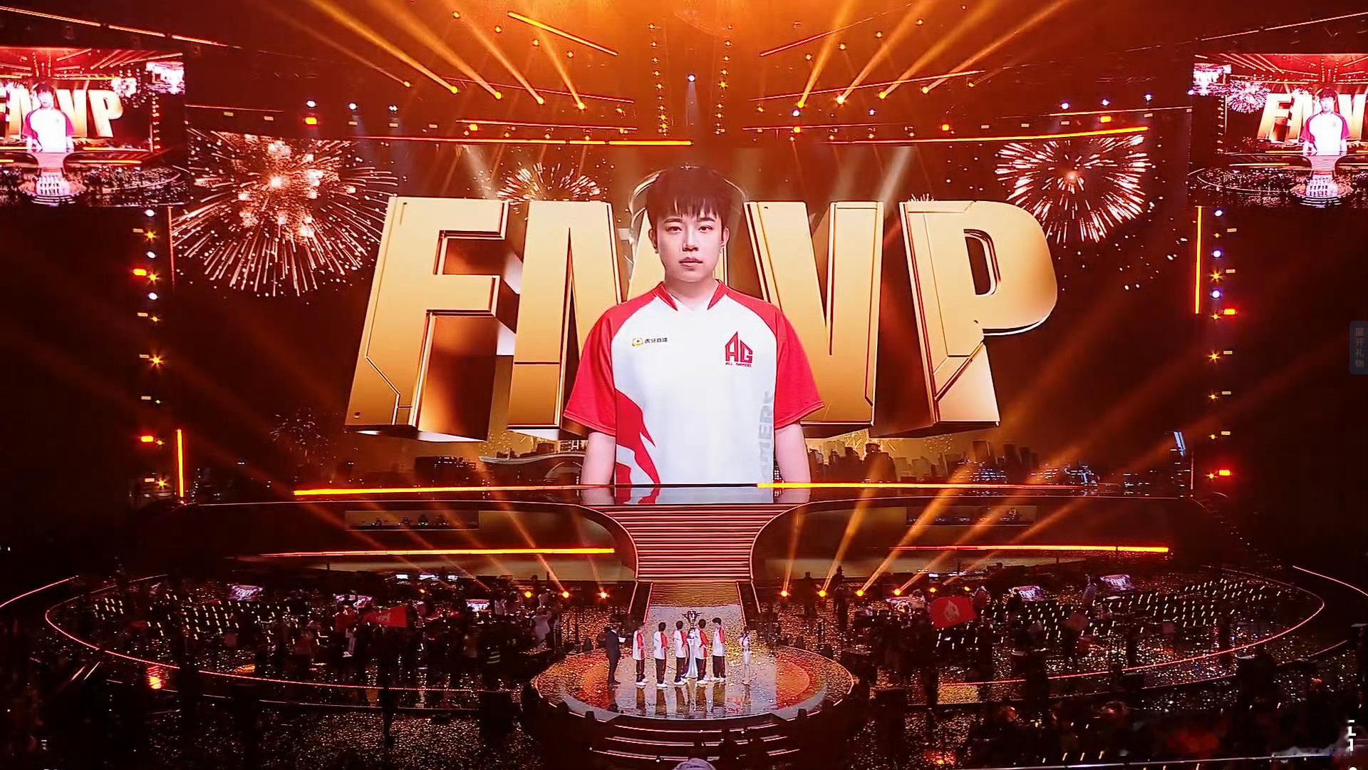 AG获得2025CFS总冠军AG这波冠军拿得也太“离谱”了，四年等一回，直接把第