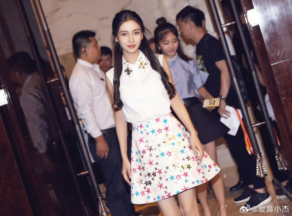 angelababy微微一笑很倾城｜angelababy电影版微微一笑很倾城A