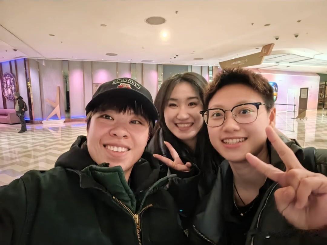 12月23日，辽宁省运动员王艺迪更新动态，并配文“沈阳”。香港总决赛结束后，大迪