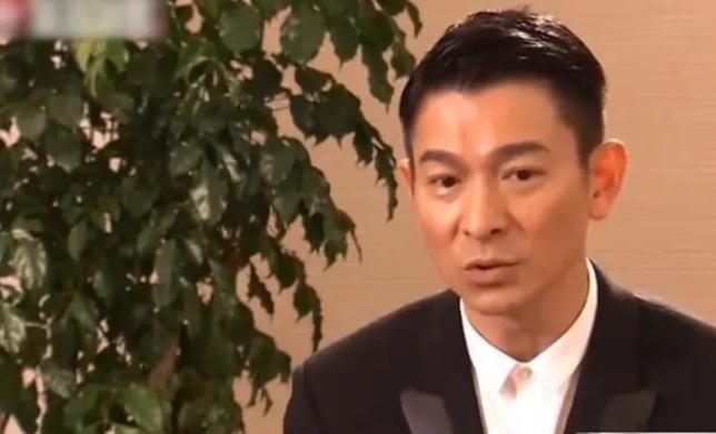 1995年，刘德华累计欠下4000万港币债务，媒体曝光欠款后债主集中催款，他变卖