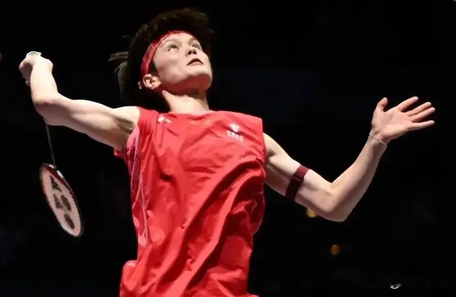 六连败，“最水”世界第二难担大任！19:21、21:13、21:23，尽管王