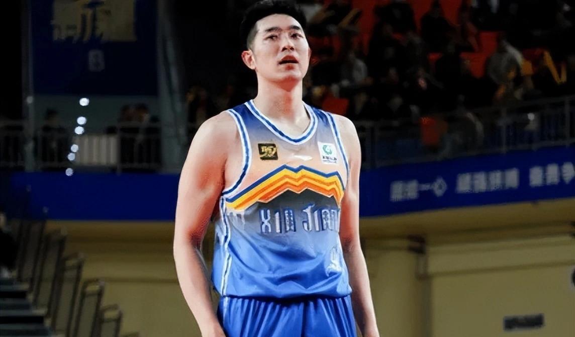 吴冠希还是孟子凯？山东男篮空一个顶薪，找不来顶级球员：1、山东高速不差钱，从联系