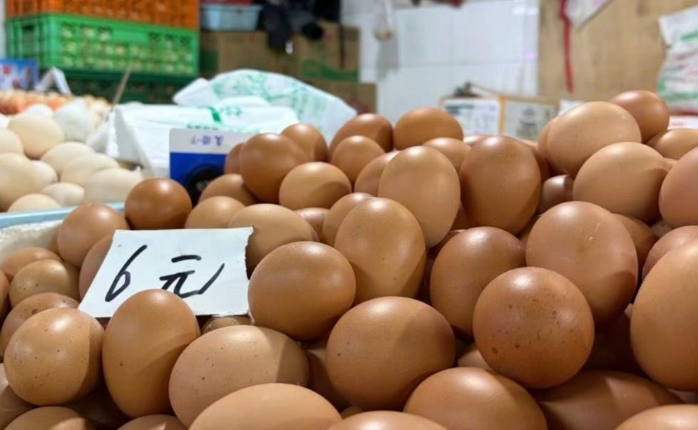 等了一天，没见联合公报发表，和上次川子走后一样。​​​