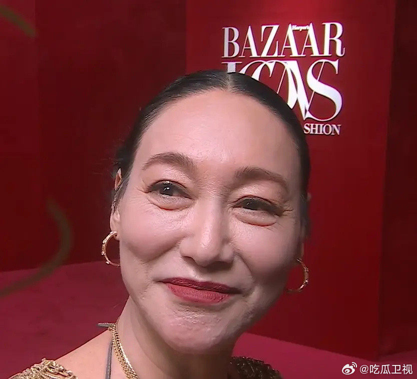 芭莎镜头签的意义是给黑粉做福利吗？高清镜头➕死亡灯光​​​