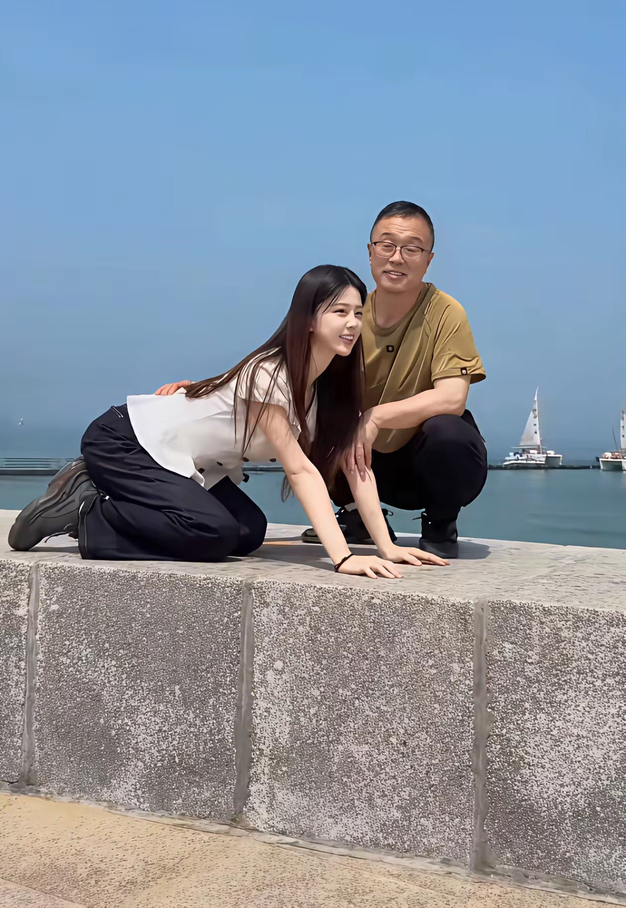24年过去了，爸爸看着更年轻了