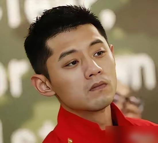 国乒又一个张继科诞生了？19岁小将连斩3个世界前十，打法比当年的藏獒还疯。