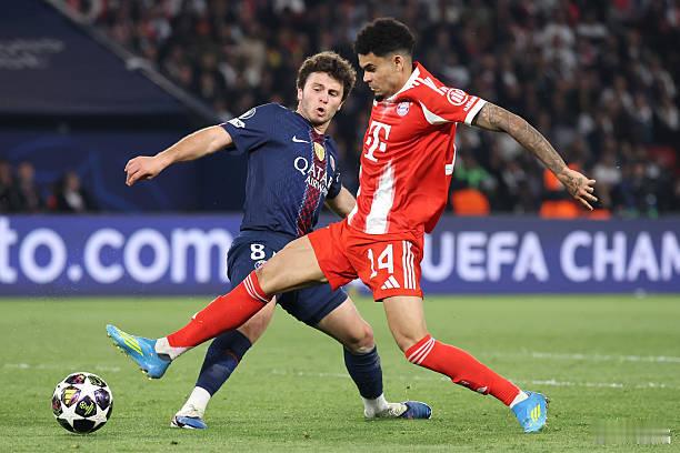 巴黎圣日耳曼5比4拜仁慕尼黑凯恩是拜仁的头号球星，但这个队真正的阵眼不是奥利塞