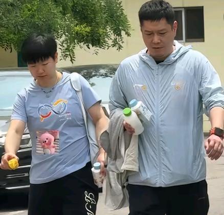 邱贻可落选了亚运会官方随队教练名单1.官方名单:中国乒协9月4日公示的名古