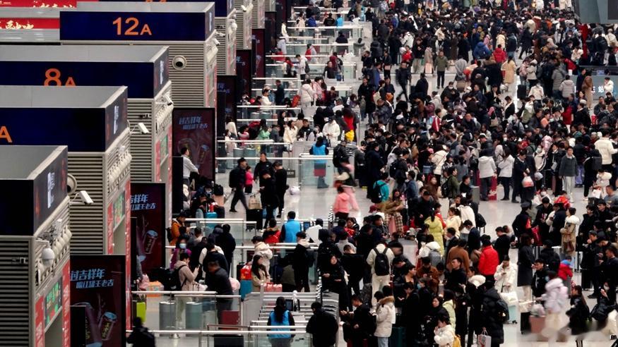 抢票加速包均为12306免费候补服务所以我从来没用过第三方平台抢过票，一直用的