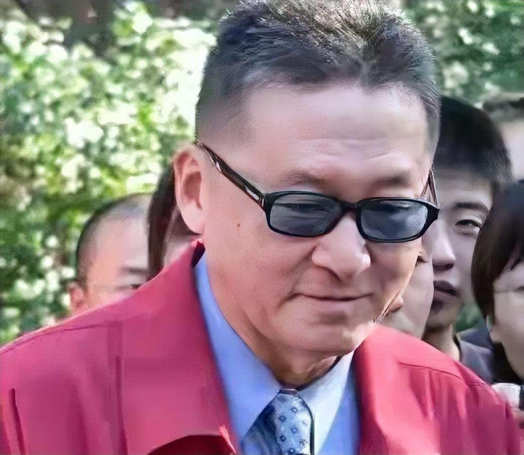 李敖评王菲的话，狠却戳心！作为世交长辈，他直言王菲高冷是遮知识短板，称其本质是