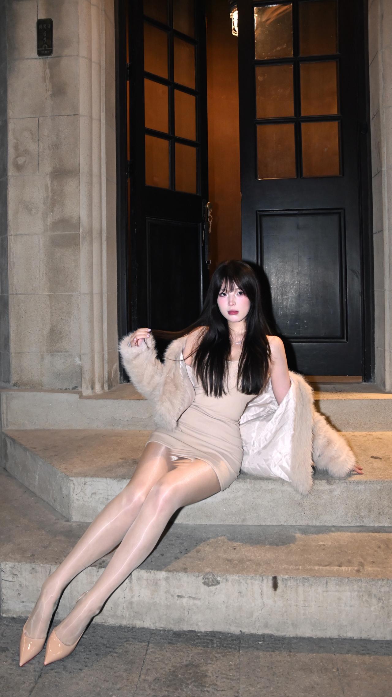 腿精本精长腿女神御姐性感大长腿互勉约拍