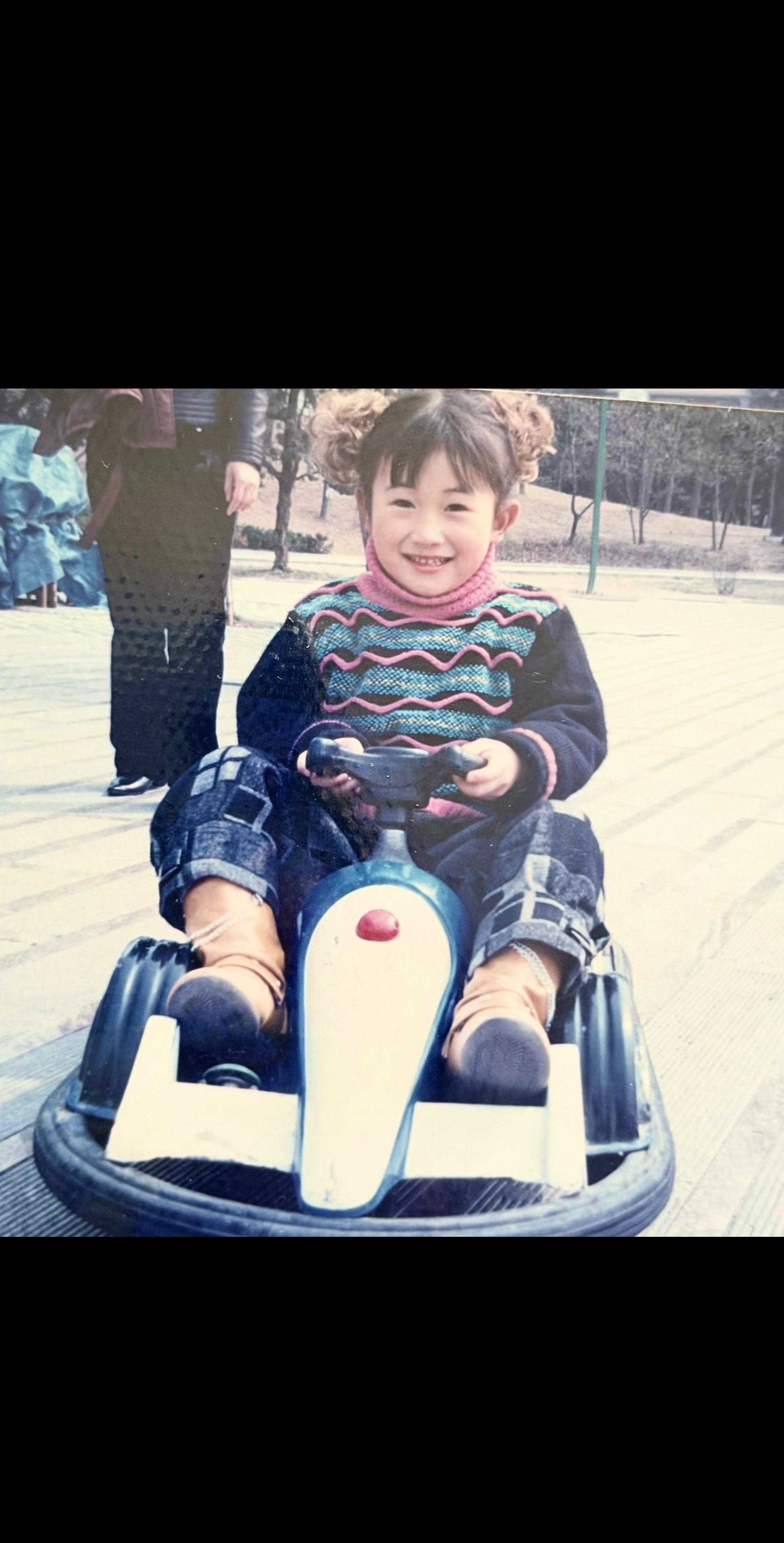 小小赛车手长大咯