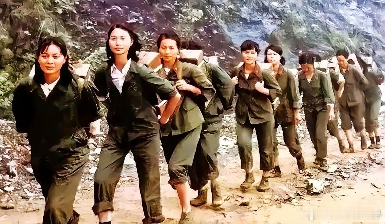 1986年，老山前线暴雨如注，山洪冲垮了几乎所有防御工事。在这千钧一发之际，兰州