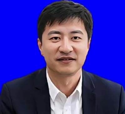 缅怀张雪峰先生惊闻先生骤逝山河同悲，亲友恸心!先生一生赤诚深耕教育以赤