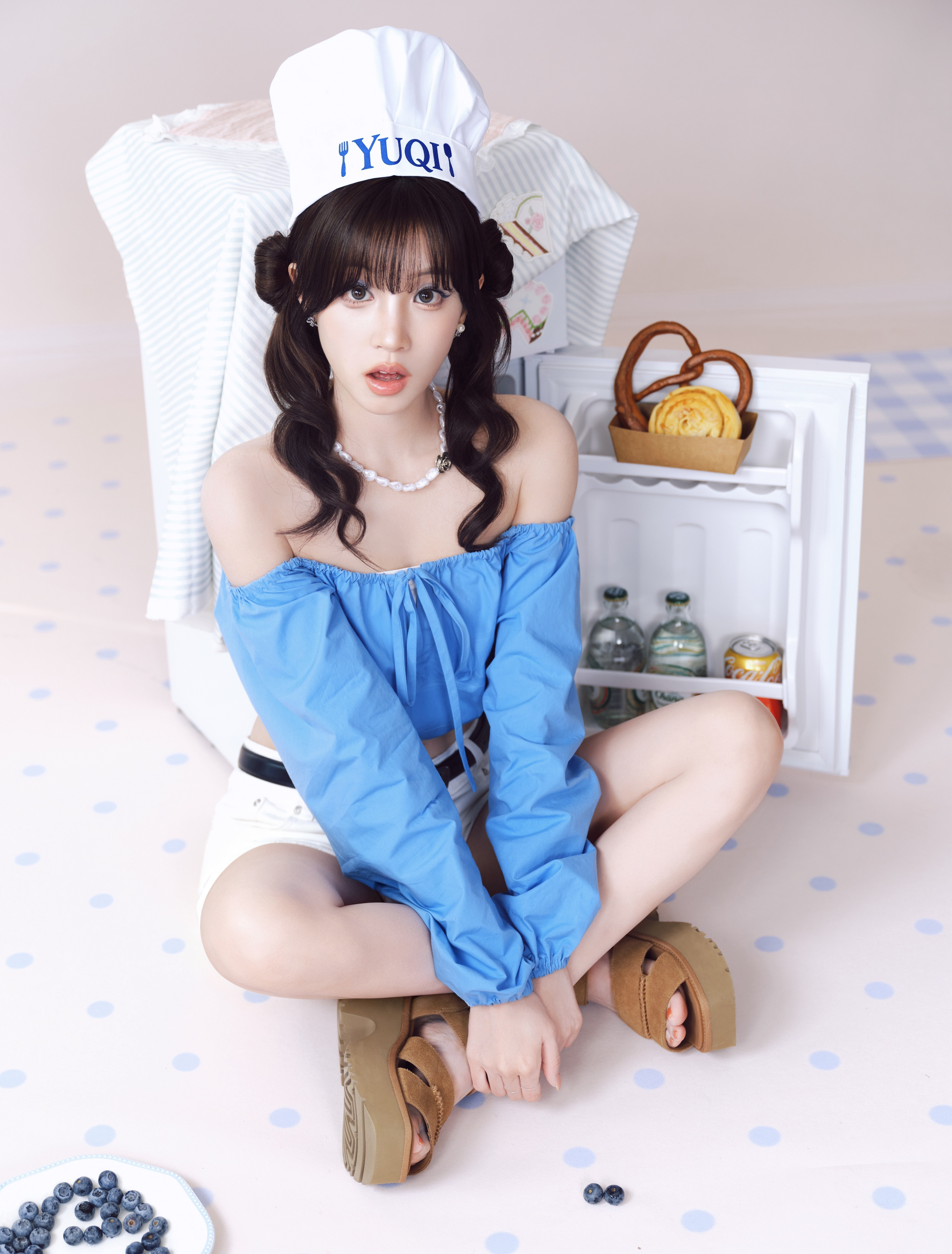 宋雨琦蓝色小厨娘