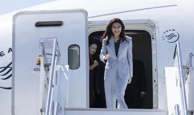 很多人都没察觉！郑丽文这几天彻底变了，尤其4月8号下午之后，状态转变更是