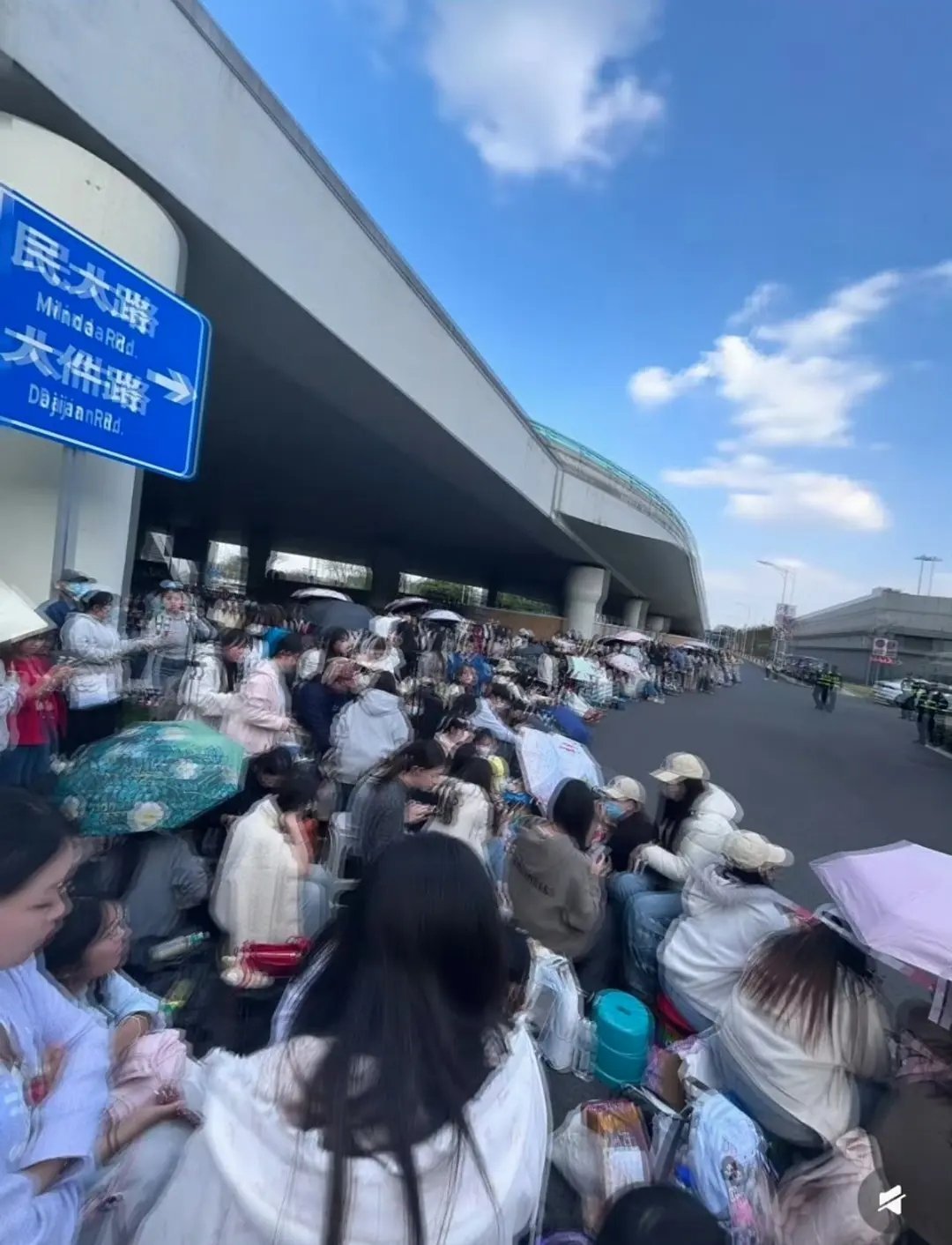 虞书欣粉丝还没跑光吗？