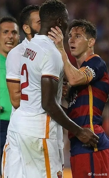 梅西为什么始终无法被认为是球王？原因在于：球王应该是实力不容置疑的当世第1人，且