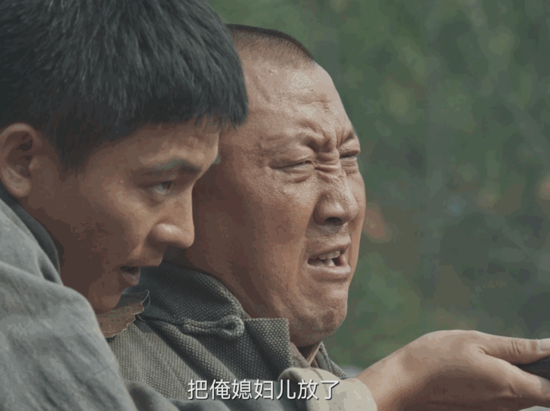 生万物全村出击开始团战看《生万物》这集，真是感受到了村里人的深厚情谊！在困难面前