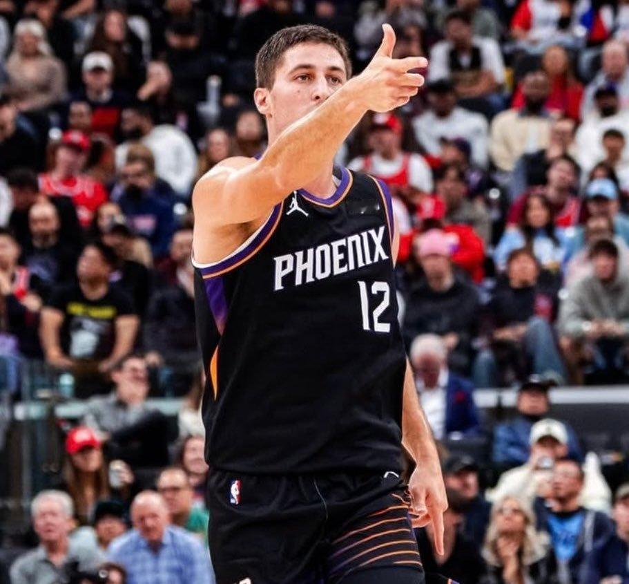 本赛季至今接球即投三分命中率榜（至少50次出手）：1、科林-吉莱斯皮——52.7