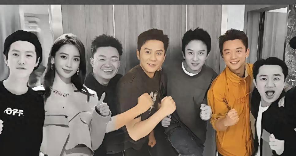 不知不觉跑男竟然这么多季了。48岁李晨从“大黑牛”变背景板，当年的他完全是