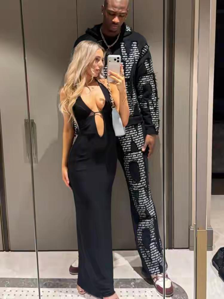 镜中人影，似水年华。