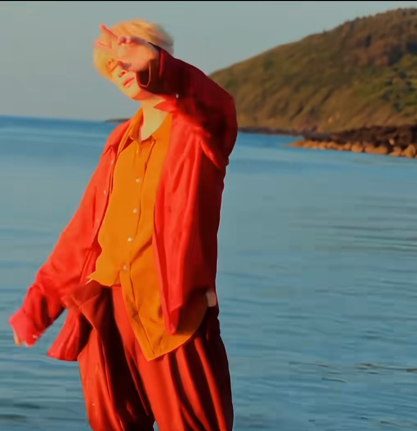 海边夕阳下全是给