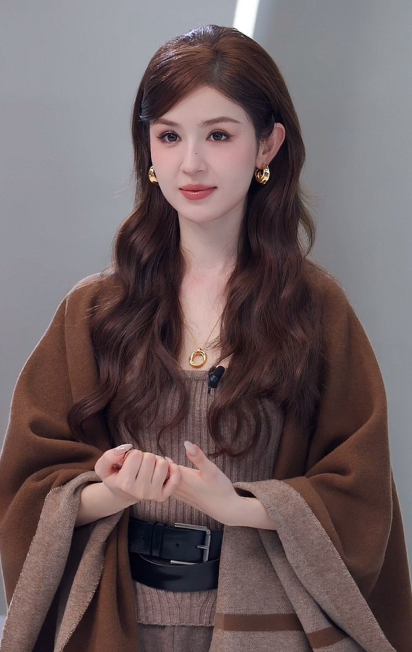 娱乐哈妮克孜美拉德风哈妮克孜美拉德穿搭哈妮克孜美拉德风穿搭别太美咯[期待