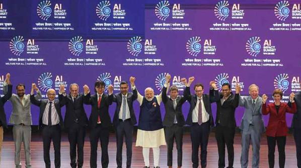 还想比肩中国？“AI时代，印度正成为最大输家之一”！彭博社断言，随着人工智能(A