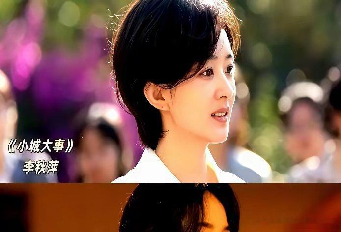 别再争了，杨幂赵丽颖的牌局，已经彻底锁死。杨幂猛地一头扎进张艺谋的《惊蛰无声》，