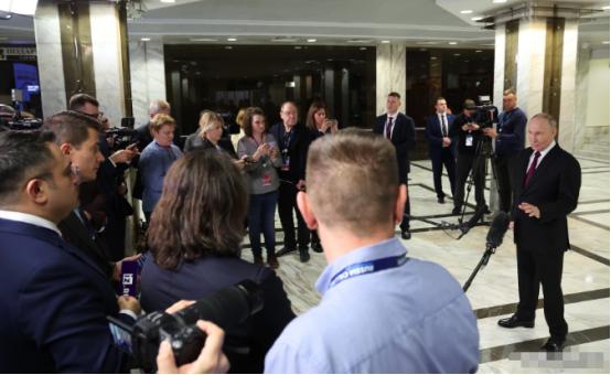 会谈结束，美国得到承诺 “和平的门好像开了道缝，但谁能推门进去还不一定。”