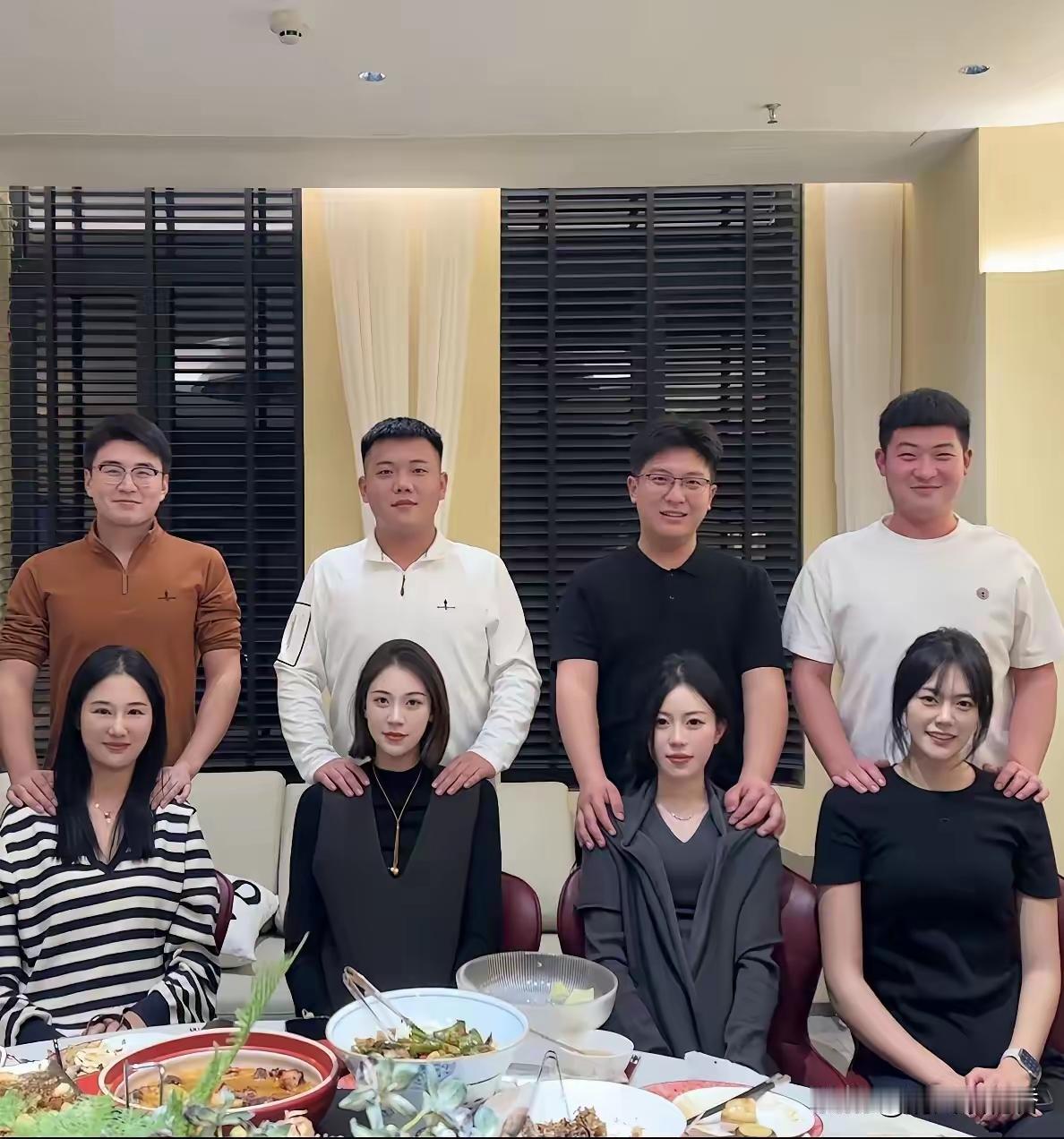 这四位夫人，哪个漂亮？