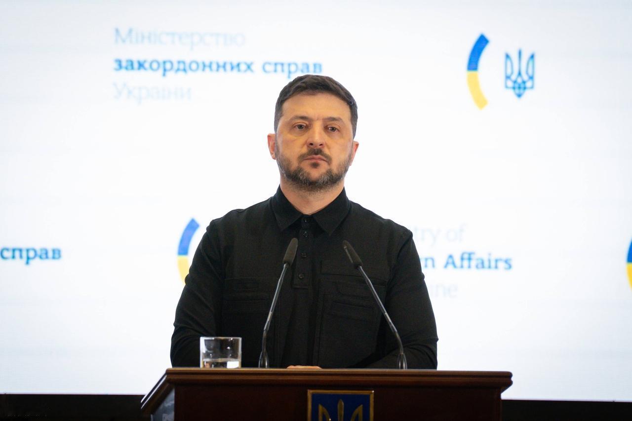 乌克兰又发征兵广告：高中毕业应该立即参战12月24日，一家名为“乌克兰军事职