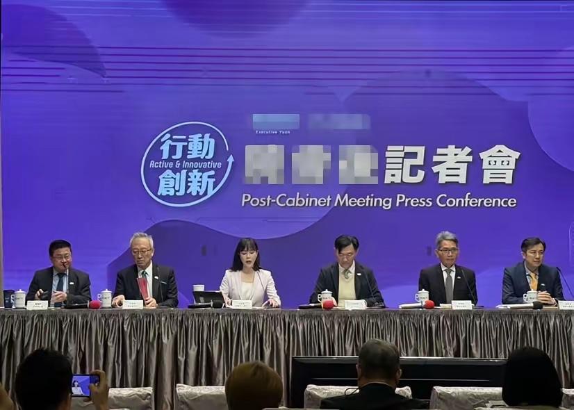 为解决“断气”危机，民进党官员出损招，让民众坚持到6月。台湾民众：5月份是让我们