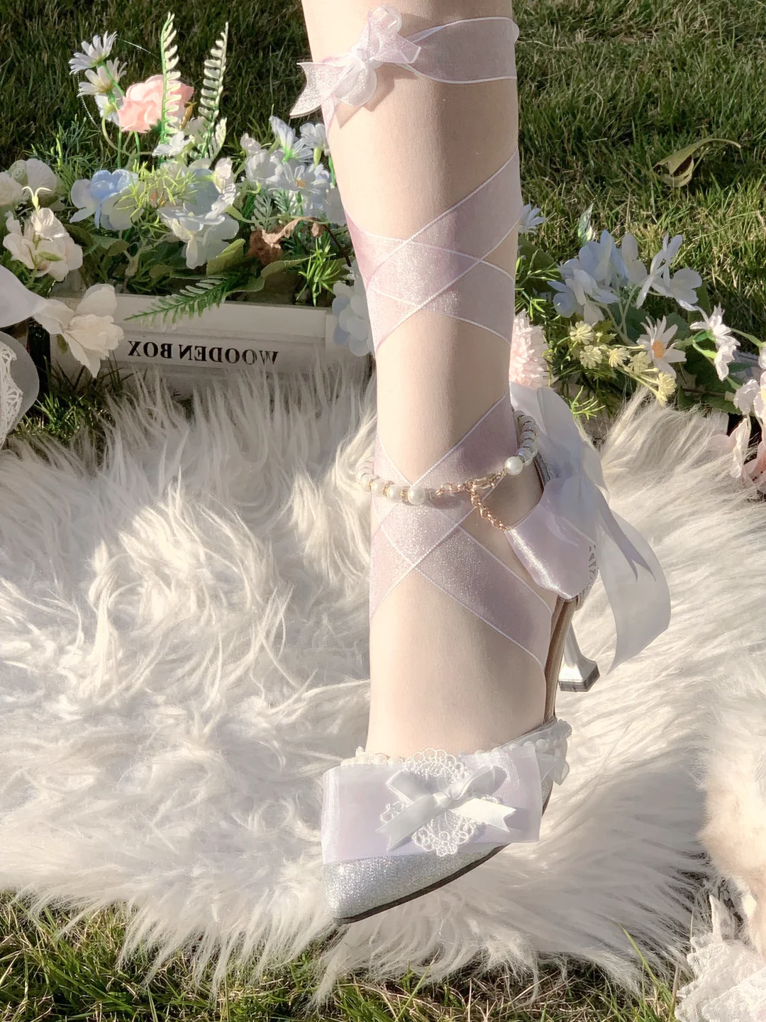 拜托 女孩子一定要穿一次高跟鞋👠