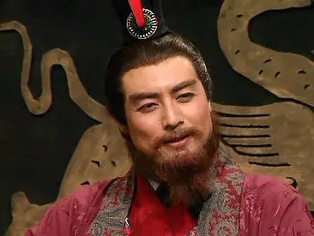 为啥三国谋士都不爱投奔东吴呢？就这么说吧，要是你在曹操那儿被人告了黑状，曹老板听后哈哈哈一笑，损你两