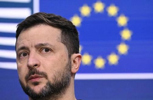 泽连斯基闯大祸了，欧盟对乌克兰发出严厉警告。事情的导火索来自一笔巨额资金，欧