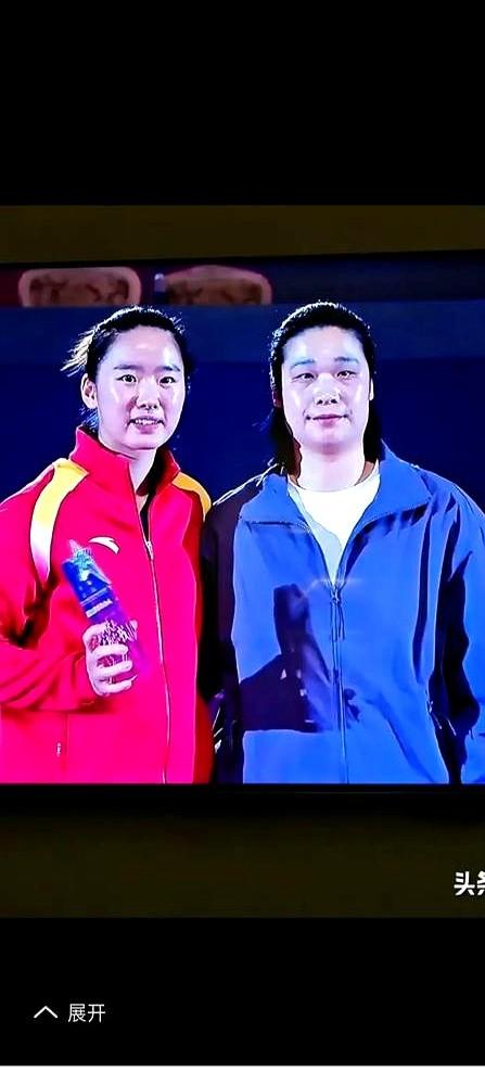 倪非凡拿了联赛最佳自由人，接班王梦洁的呼声又高了。但联赛是联赛，国际赛场是另