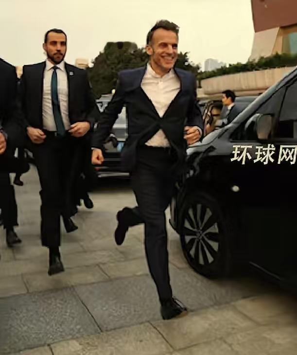 马克龙回到法国后，应该会很失落，因为他本次访华的三天，实在是太棒了，中国人太热情