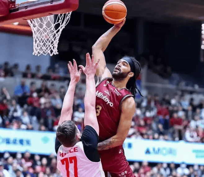 《济南时报》: 对阵广厦这场比赛, 琼斯大概率还是赶不上