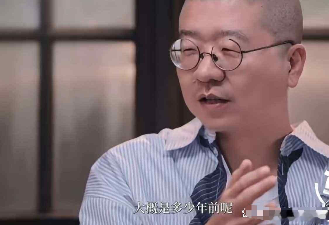 王祖贤说自己现在单身，李诞小心翼翼的问她：“那你上一次恋情是什么时候？方便说吗？