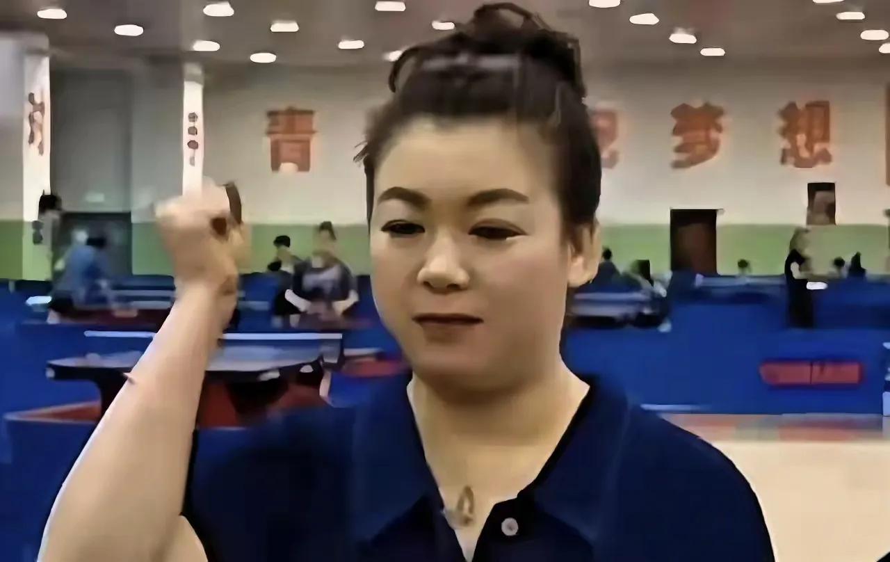 果然是虎母无犬女，孙颖莎的母亲身份，你可千万不要用普通眼光看孙颖莎的妈妈高君敏